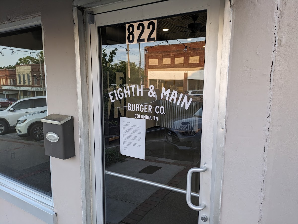 Eighth & Main Burger Co.
